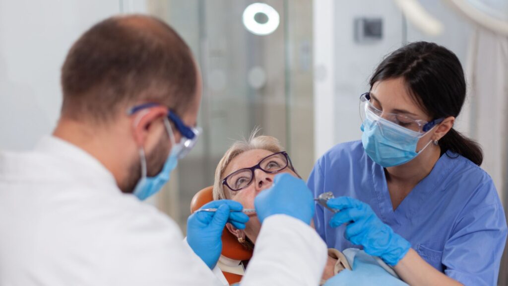 EMERGENCY DENTAL TREATMENT IN CHANDIGARH